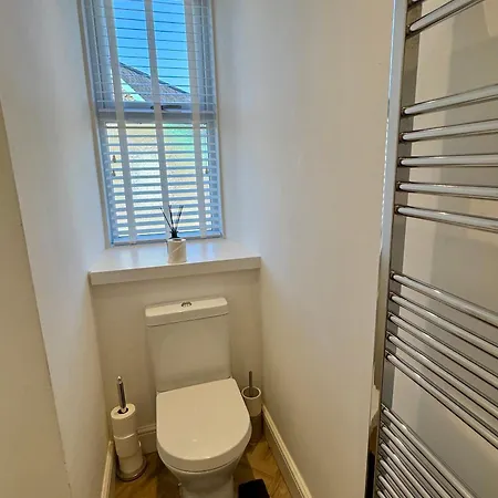 1 Thornbarrow - Spacious Townhouse In The District